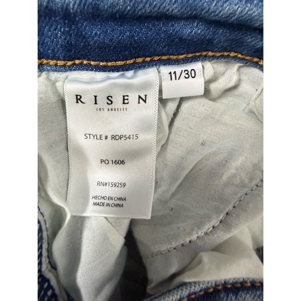 RISEN Jeans Women's 11/30 Flare Distressed Stretch Denim Blue Fade NWT - Picture 4 of 10